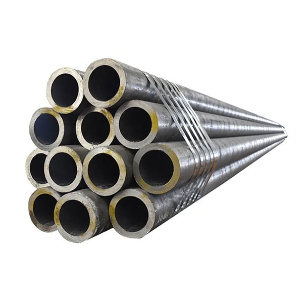 How Are Seamless Carbon Steel Pipes Manufactured and Utilized?